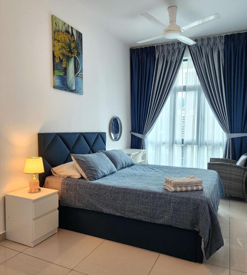 Klcc View Condo Stay Куала-Лумпур Экстерьер фото